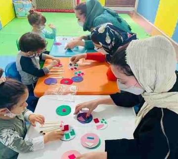 کارگاه مادر و کودک غرب