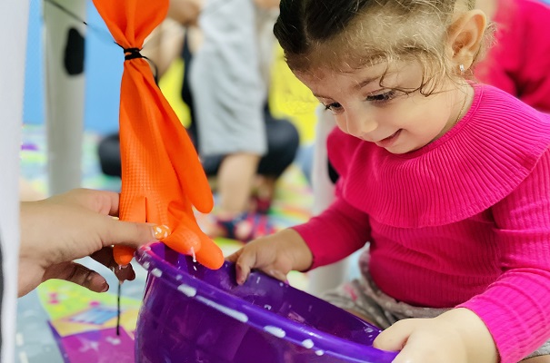 کلاس مادر و کودک اکتشاف